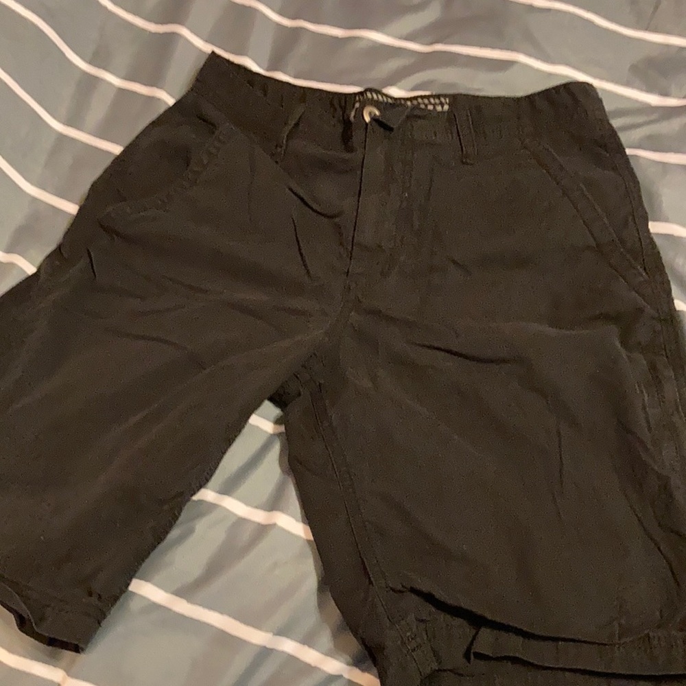 ON Mens true black shorts. Like new. 31 waist
